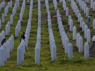 Bosna Srebrenica 1140px (SITA/AP)
